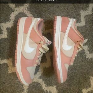 nikes men’s 8.5 worn 3 times